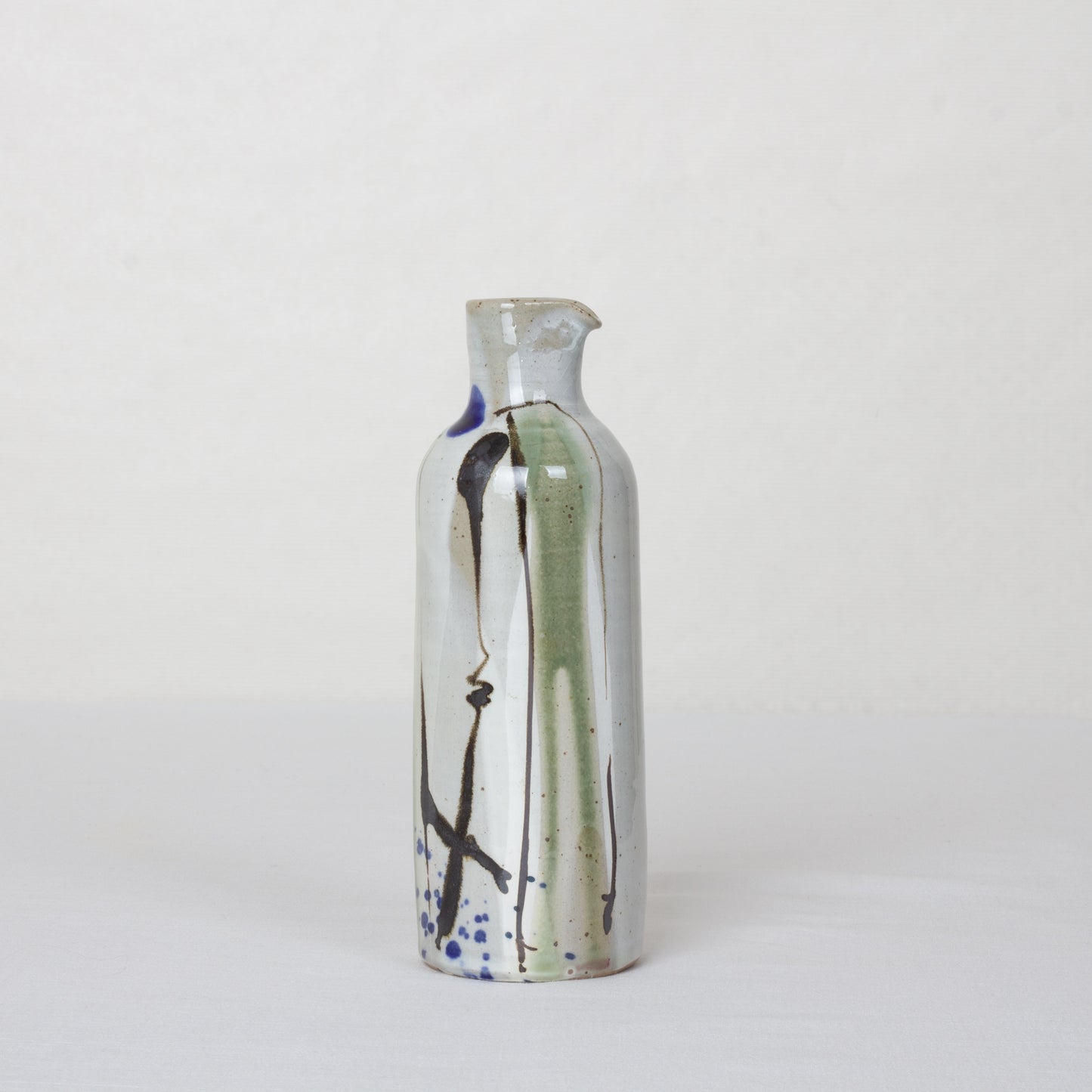 Petite bouteille "Oribé"