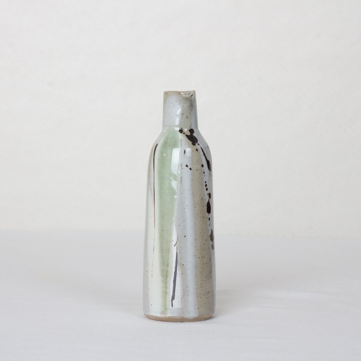 Petite bouteille "Oribé"